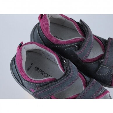 Kids orthopedic shoes grey/pink T115A 3