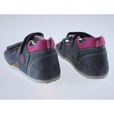 Kids orthopedic shoes grey/pink T115B 3